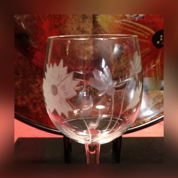 NWT-Toscany Crystal Hand Blown Etched Wine Glass & Carafe Set-Made in Romania - Picture 3 of 8